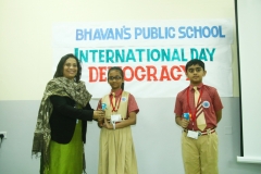 2017-09-18-16-38-56-353